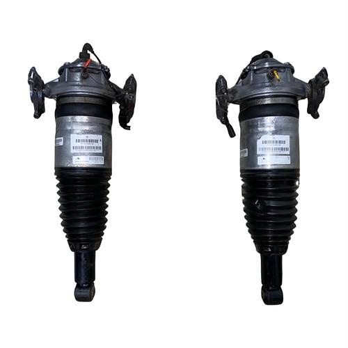 Levý a pravý zadní vzduchový tlumič měch VW Touareg 7P 2012 - 4