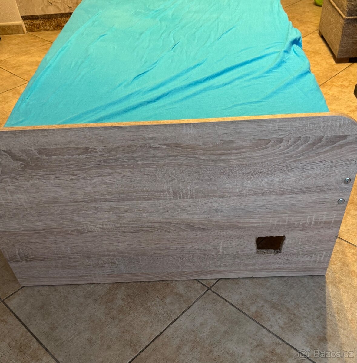 Prodám postel 90x200 - 4