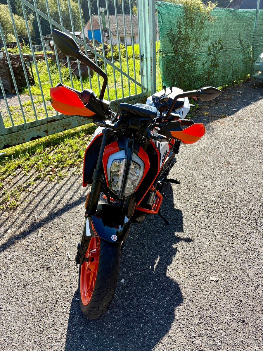 KTM Duke 390 - 4