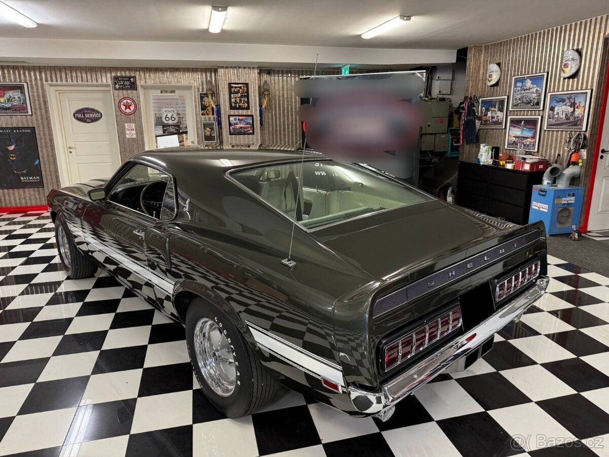 Ford Mustang Shelby GT500 z roku 1969 - 4