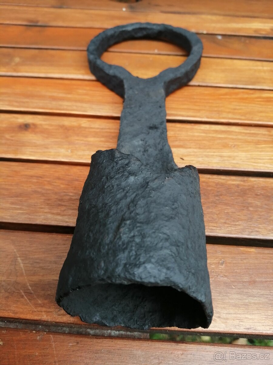 Kované očko z žebřiňáku - 4