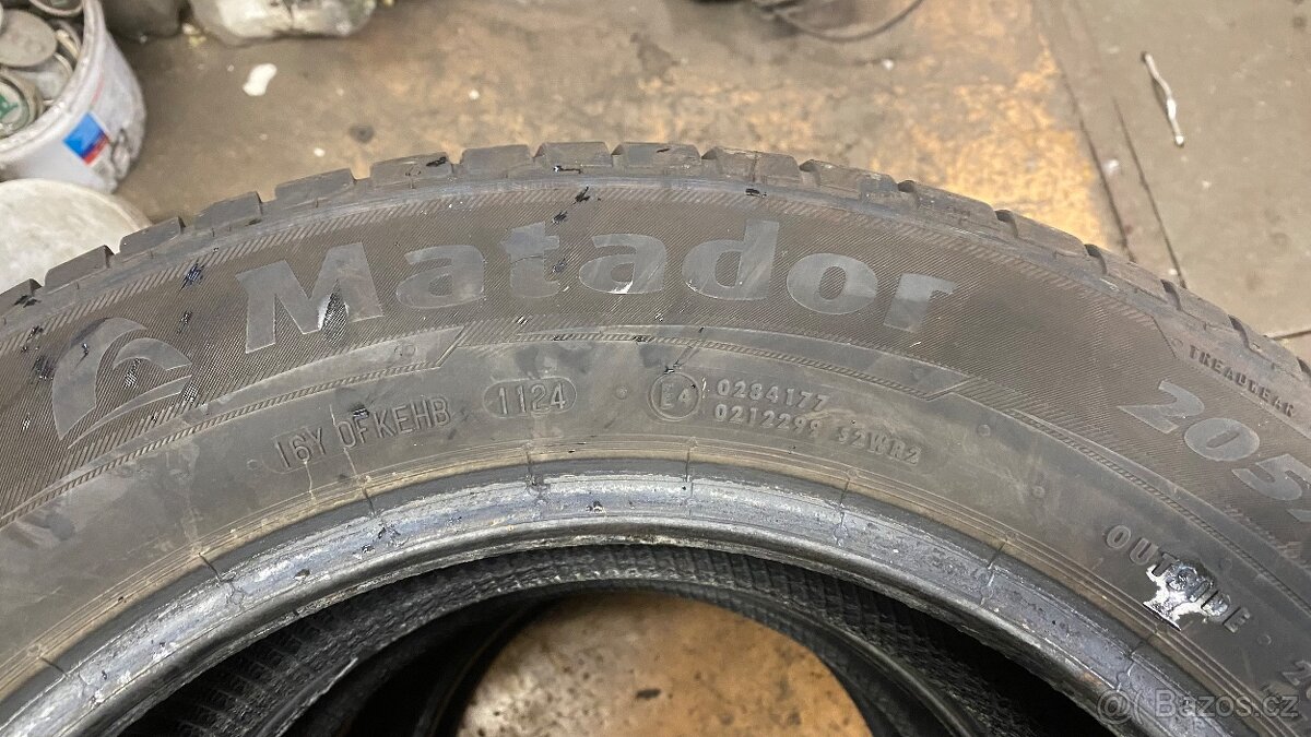 205/60R16 letni - 4