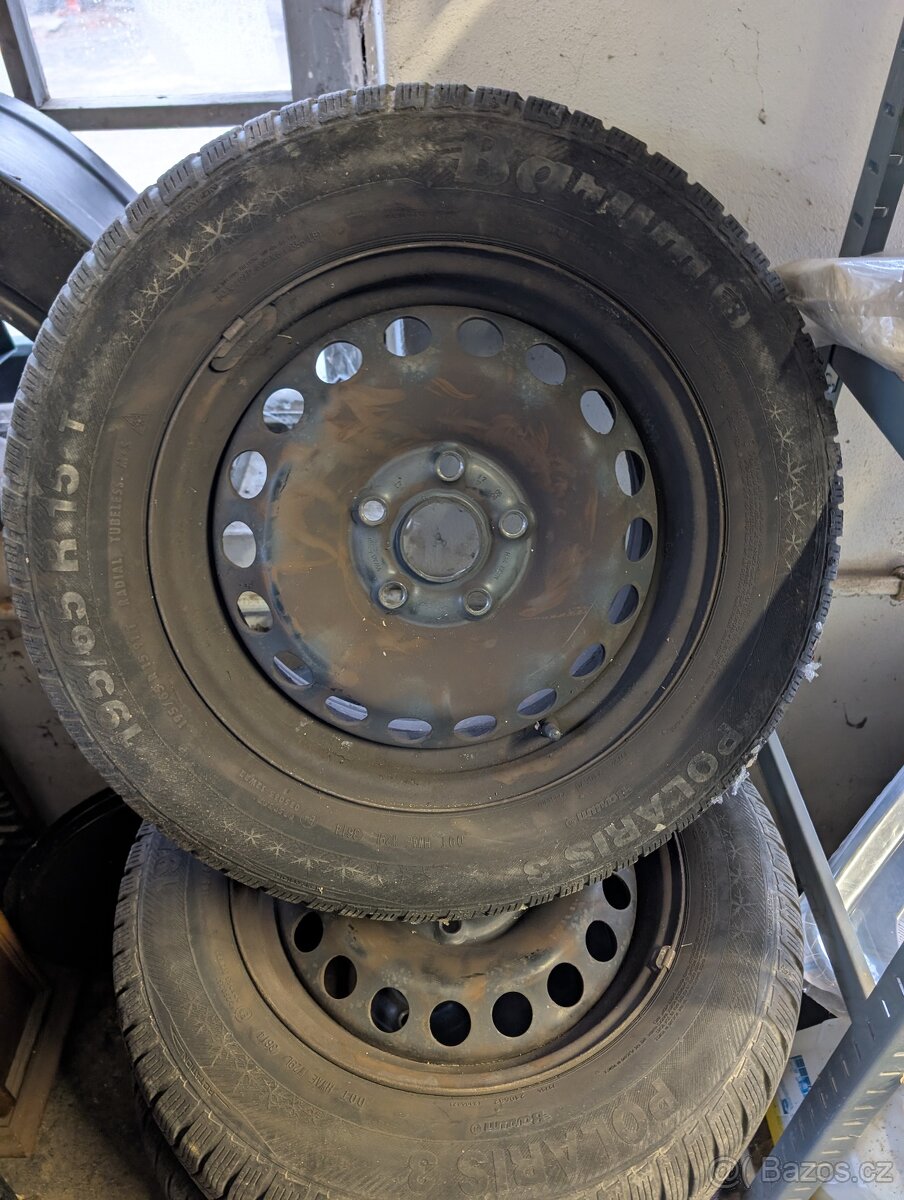 Prodam disky a 2 sady pneu Skoda Octavia 2 - 4