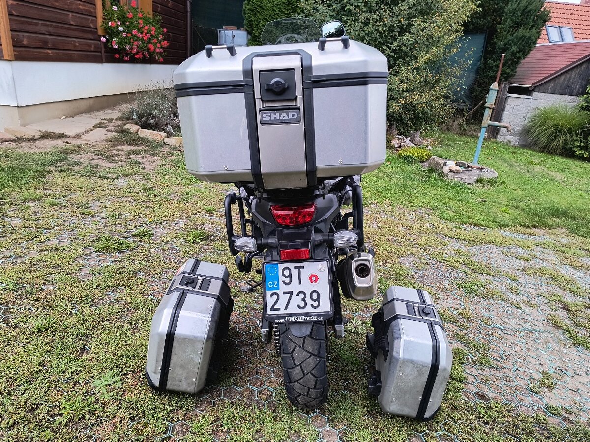 Suzuki DL 650 V-Strom XT - 4