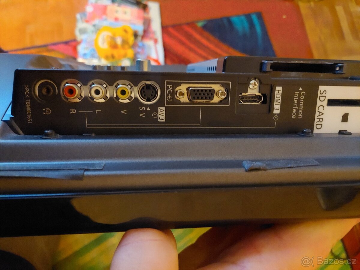 Televize Panasonic viera - 4