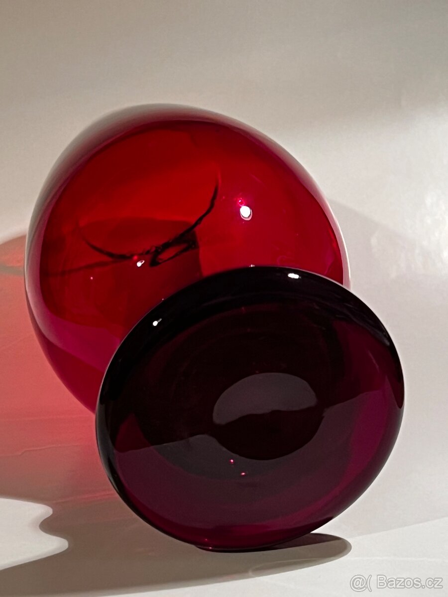 Stará rubínová váza - 4