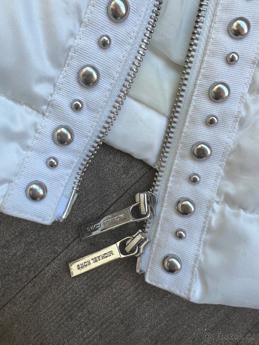 Michael Kors bílá lehká péřová bunda - 4