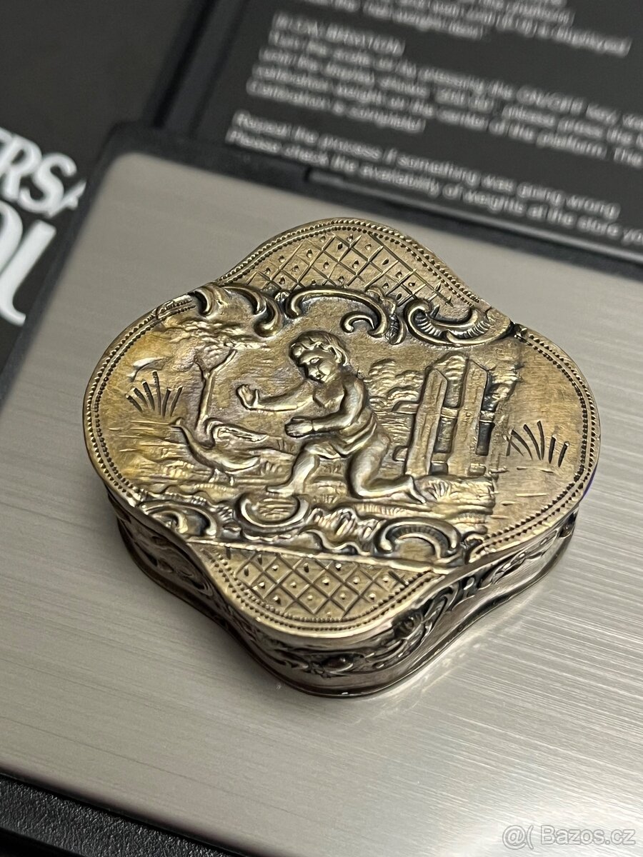 Stříbrná krabička - 4