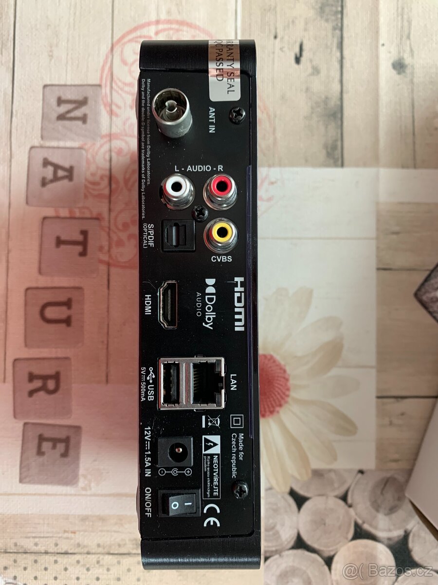 DVBT 2 Settop box z HBBRid TV (červene tlačitko) - 4