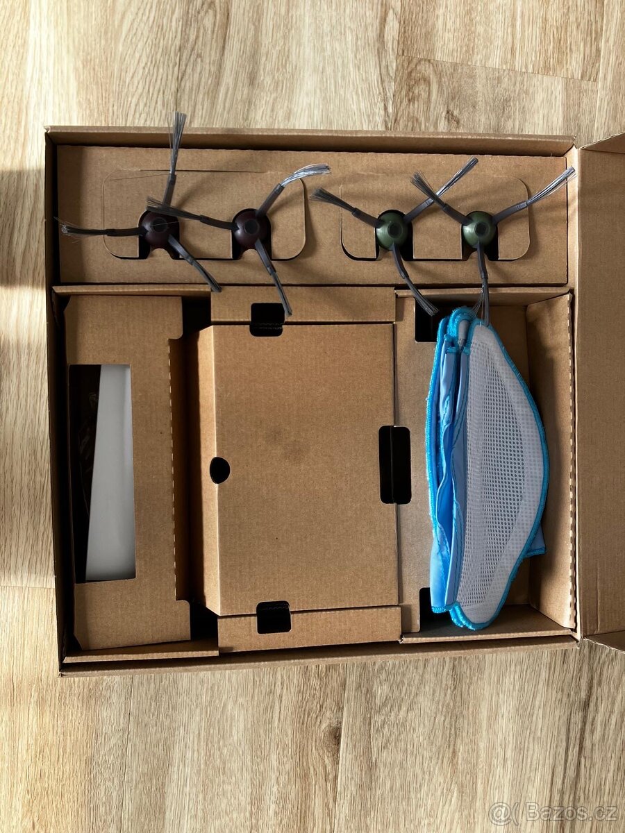 Ecovacs roboticky vysavač - 4