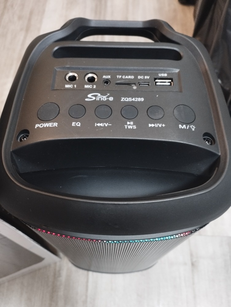 BT reproduktor a karaoke - 4