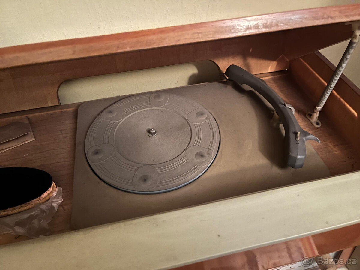 Gramoradio Tesla Piano - 4