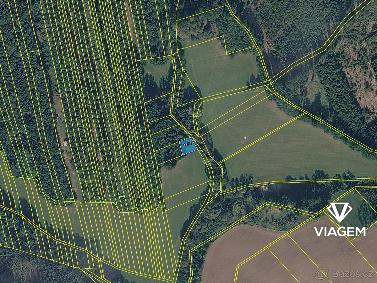 Pole 585 m² - 4