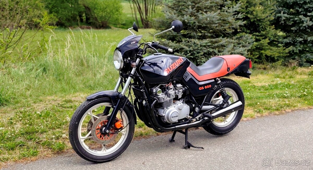 Suzuki GS 650 G Katana - 4