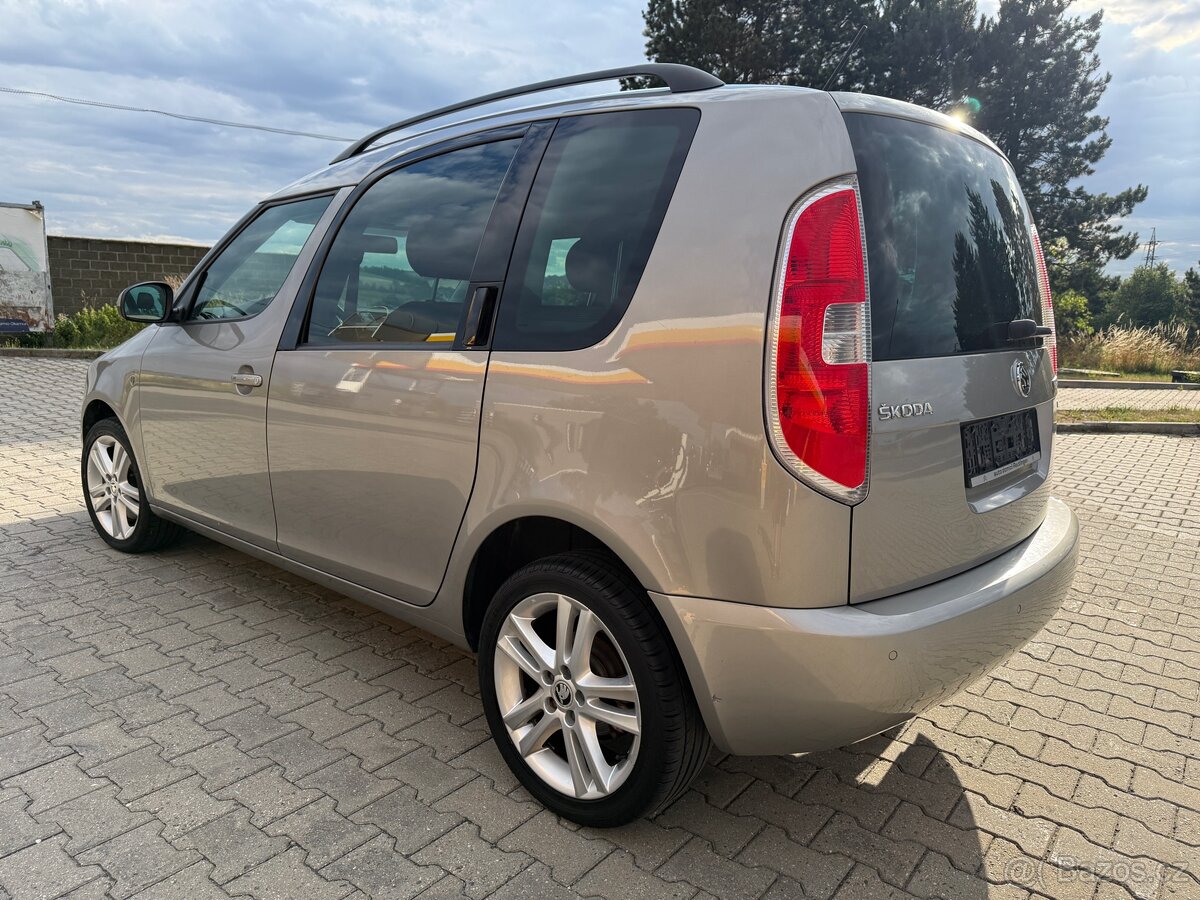 Škoda Roomster 1,6 TDI AMB bez koroze - 4