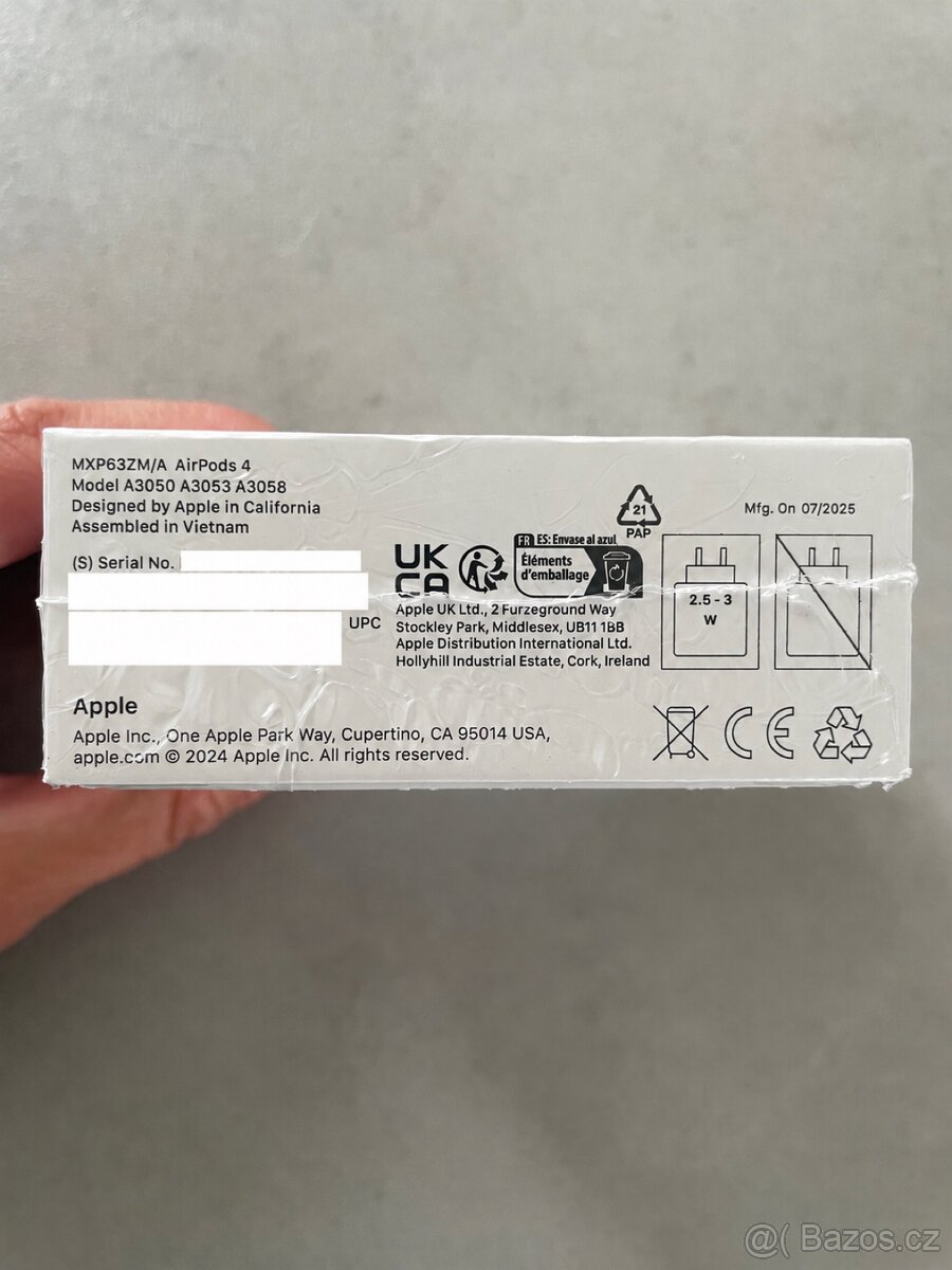 Nová, nerozbalená sluchátka Apple AirPods 4 - 4