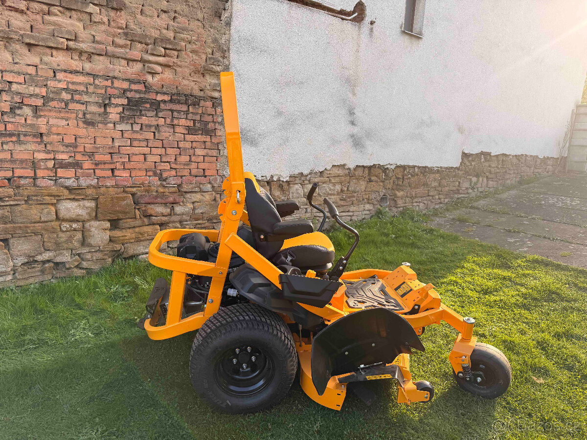 Cub Cadet XZ7 152i - 4