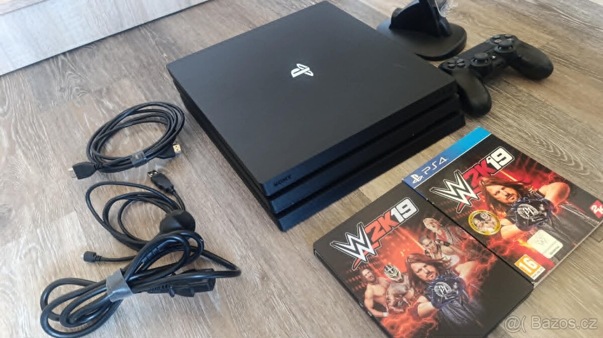 PS4 1TB PRO - 4