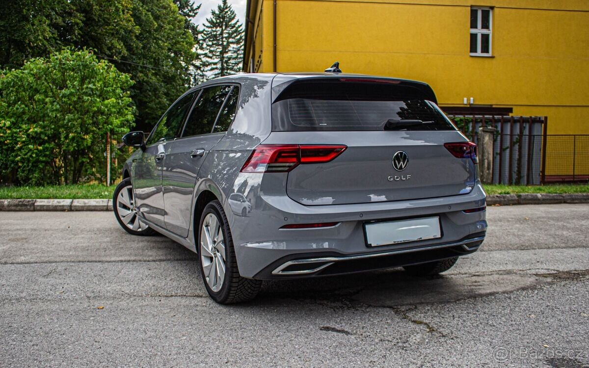 Volkswagen Golf 1.5 TSI ACT Style - 4