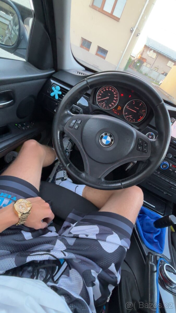BMW E90 - 4