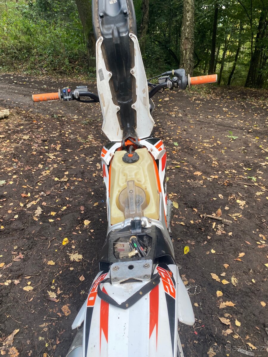KTM FREERIDE 250R