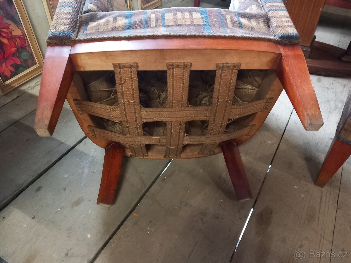 100 let staré sezení - 4