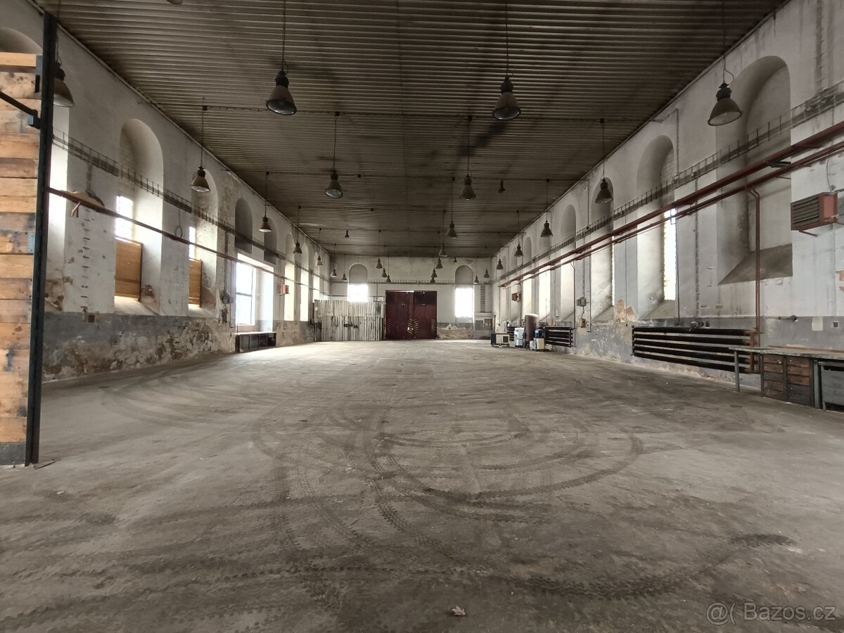 Skladovací hala 700m² - 4
