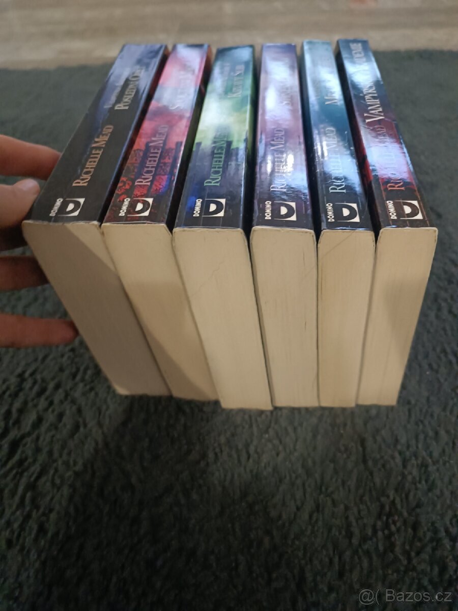 Richelle mead vampyrska akademie - 4