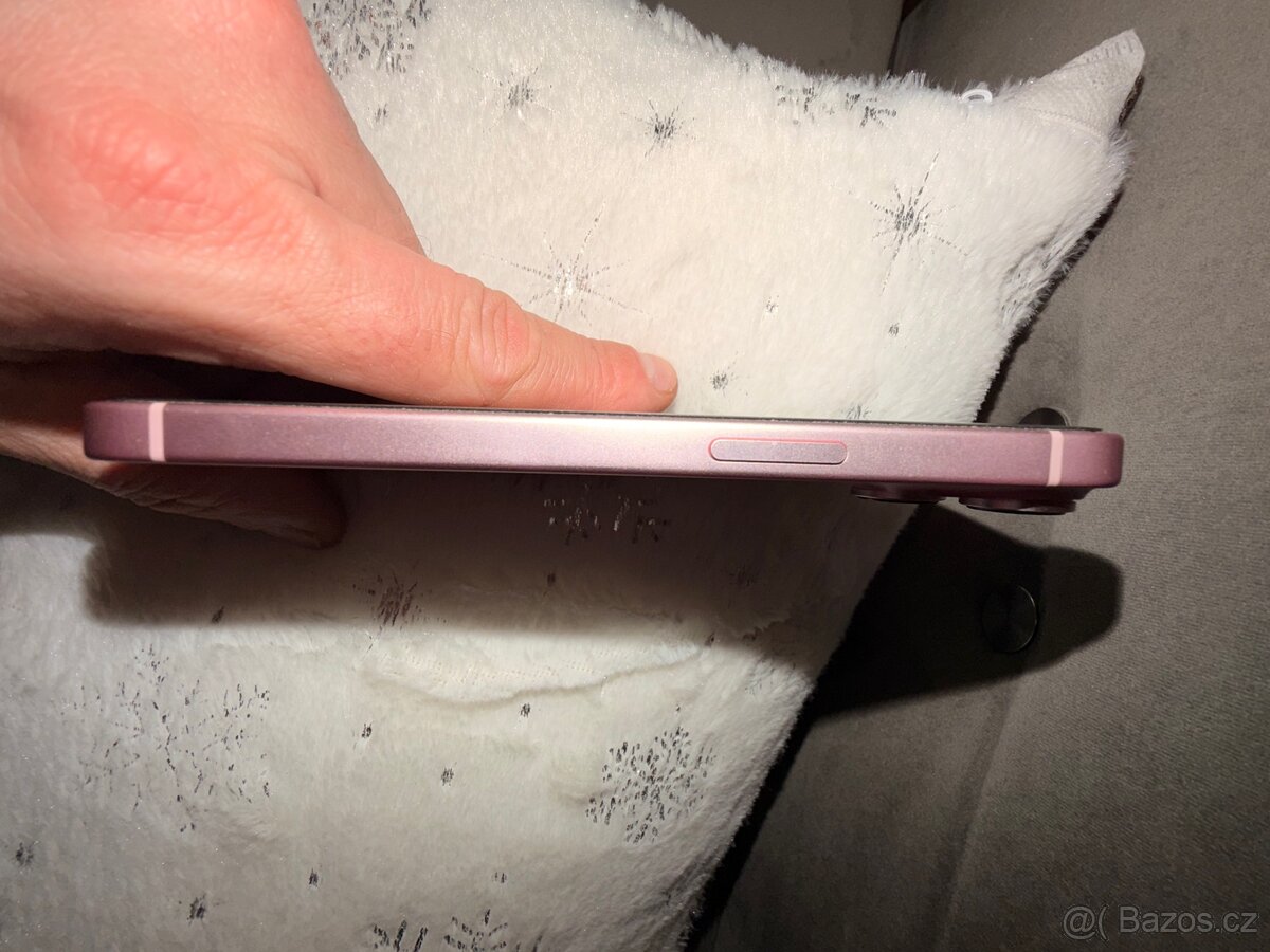 iPhone 15 128 GB rose gold - 4