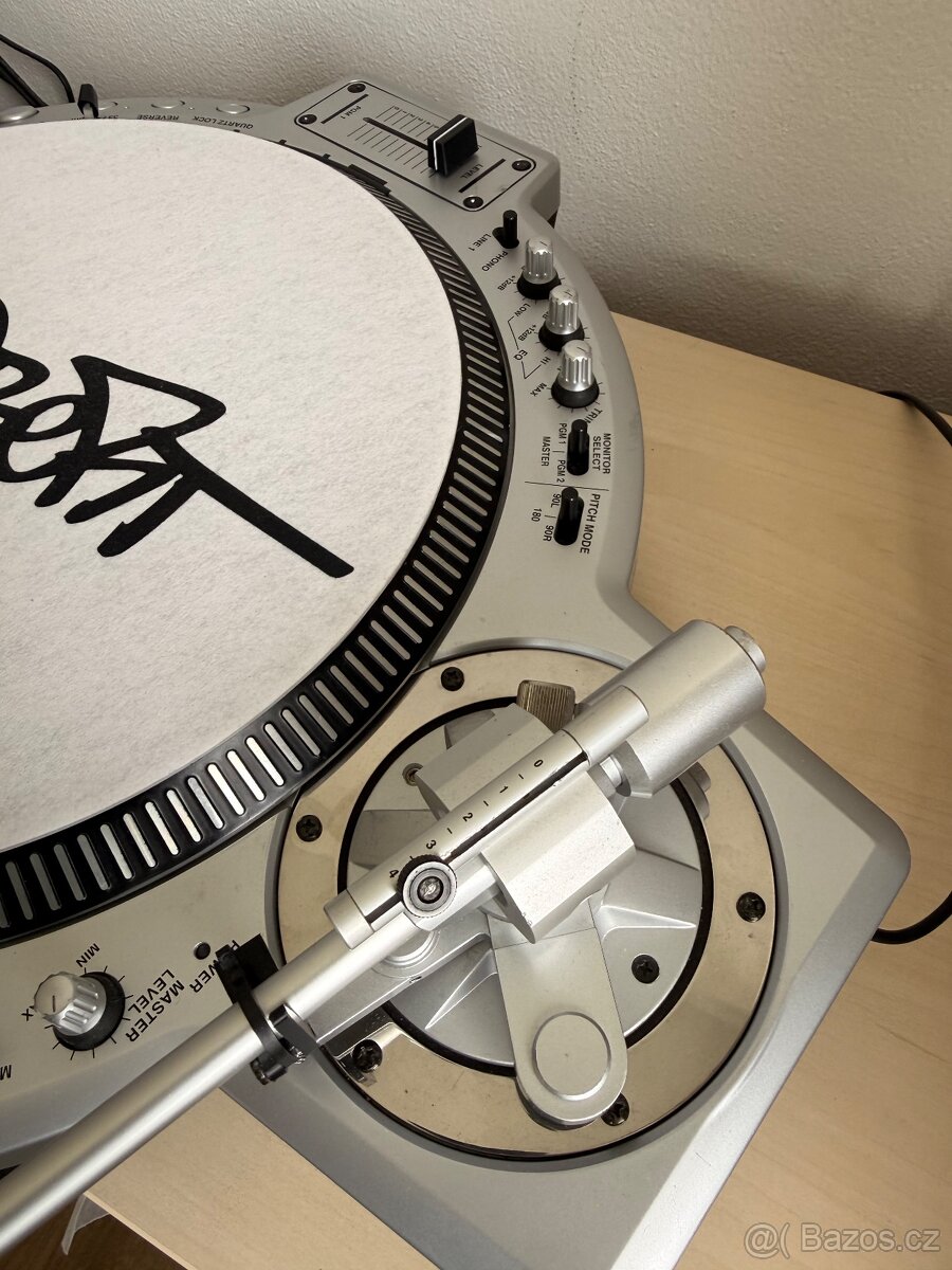 Vestax QFO - 4