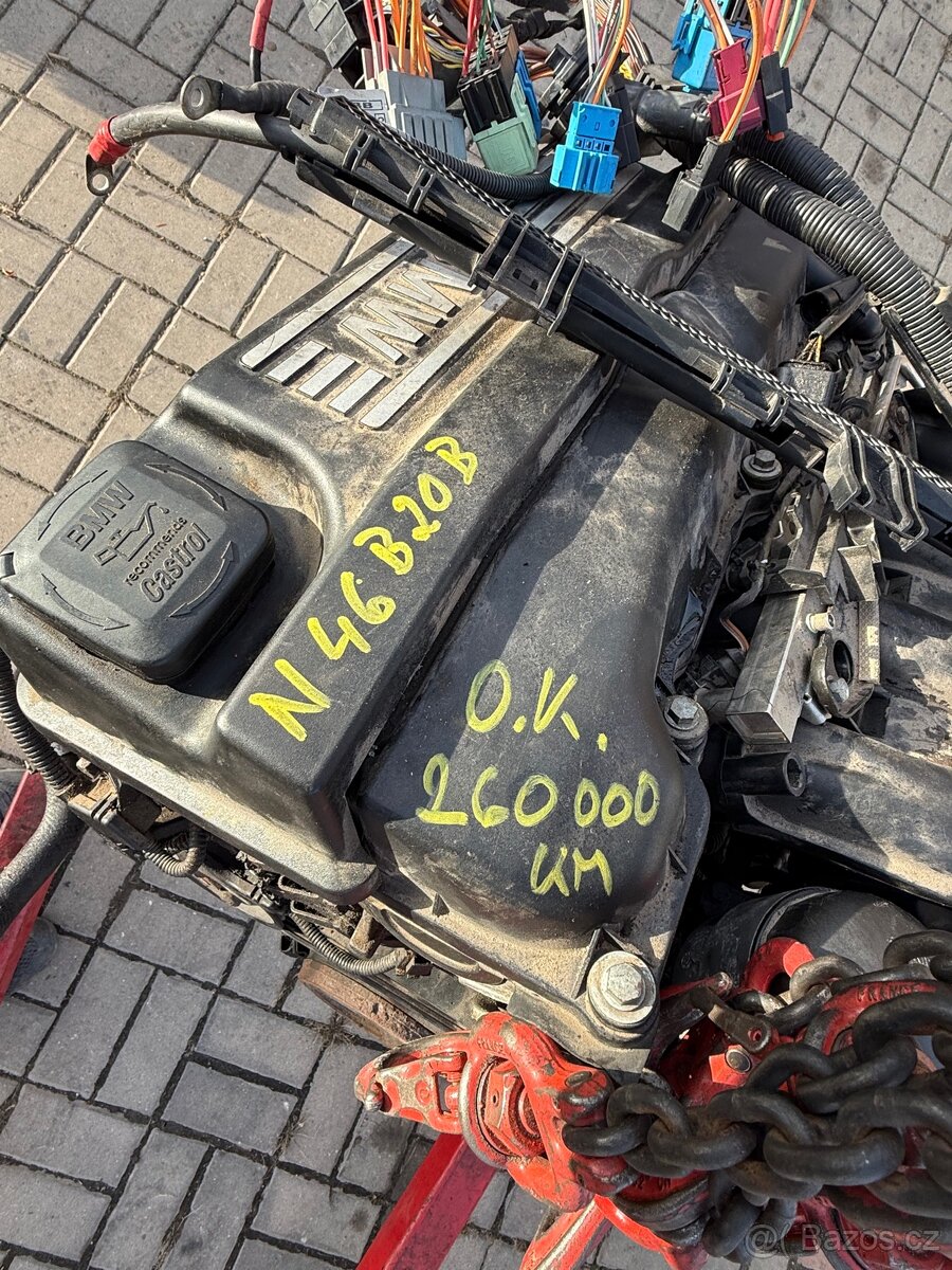 MOTOR BMW 318i/320i e90 N46B20B - 4