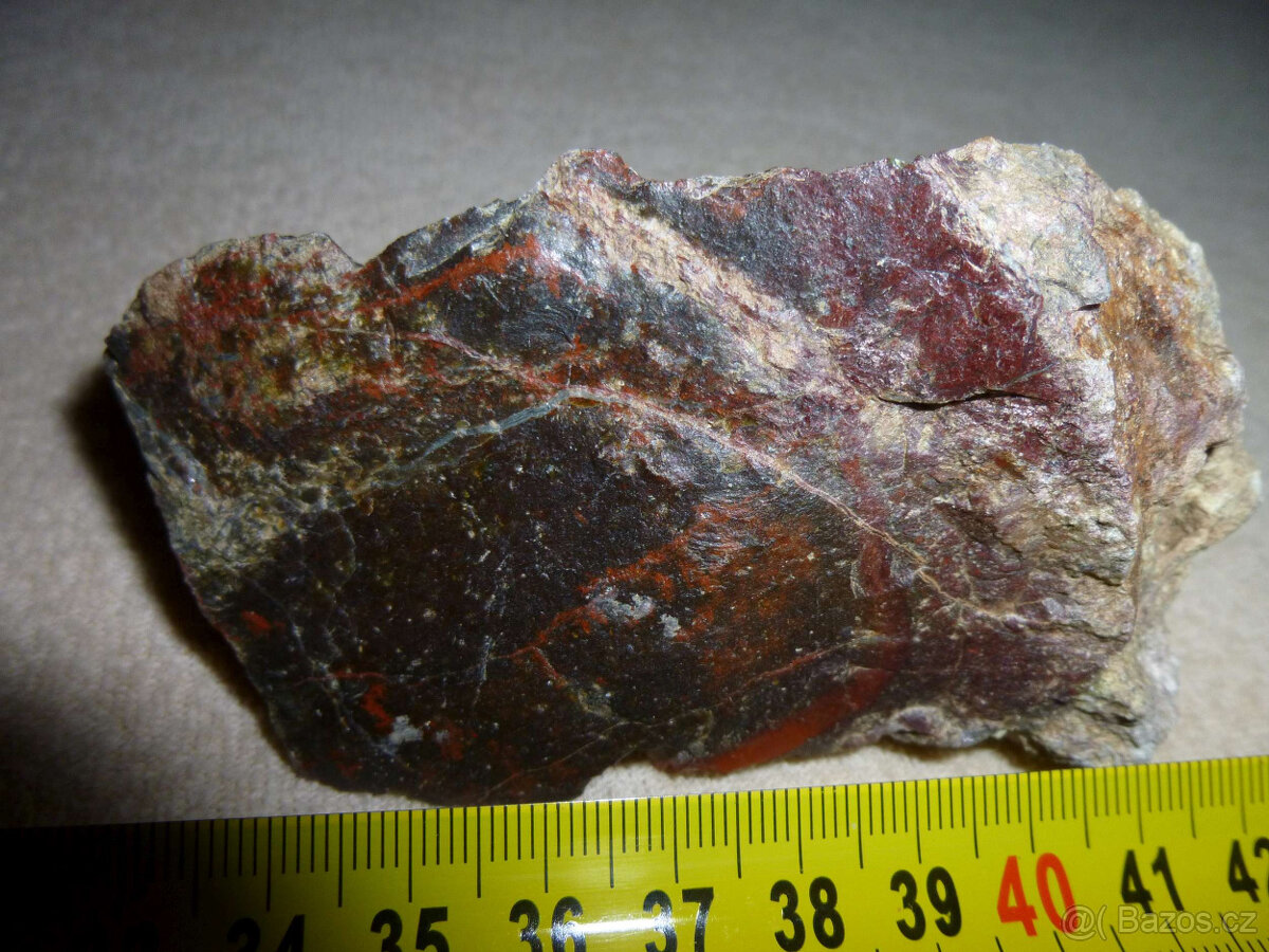 Minerál, nerost - barevný opál - 4