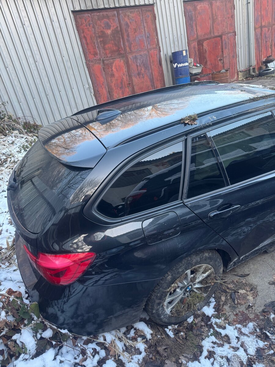 BMW F31 318d 110kw xdrive (2017)- PRODÁM NA OPRAVU - 4