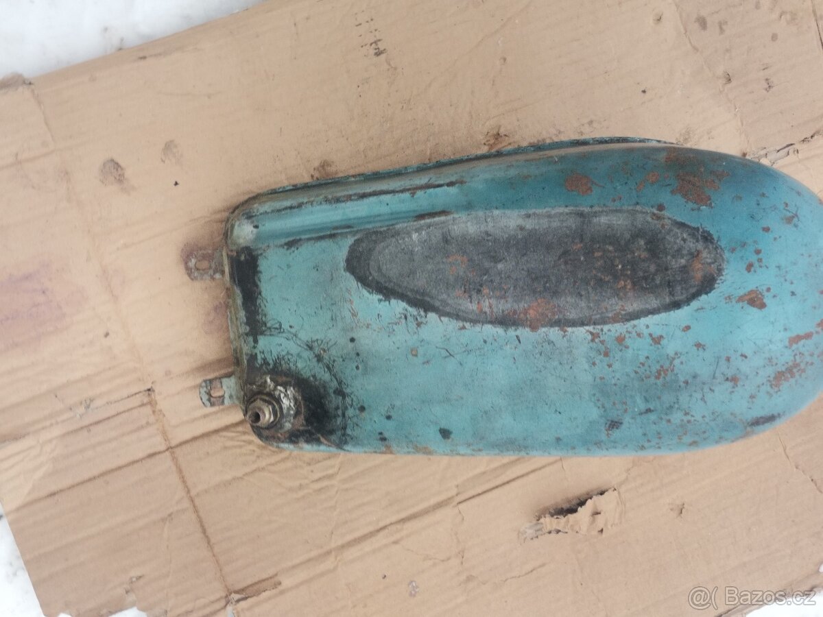 CZ předválečná nádr - 4