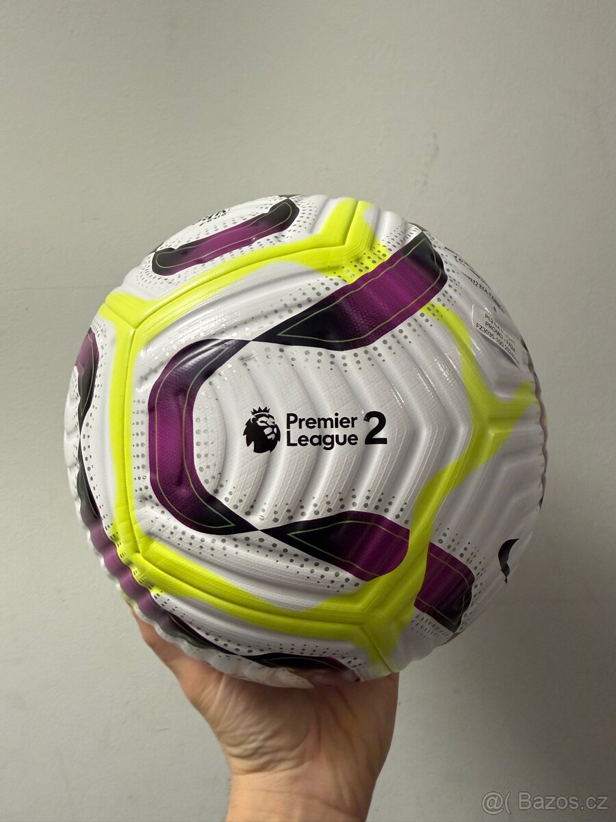 Nike Flight – fotbalový míč - 4