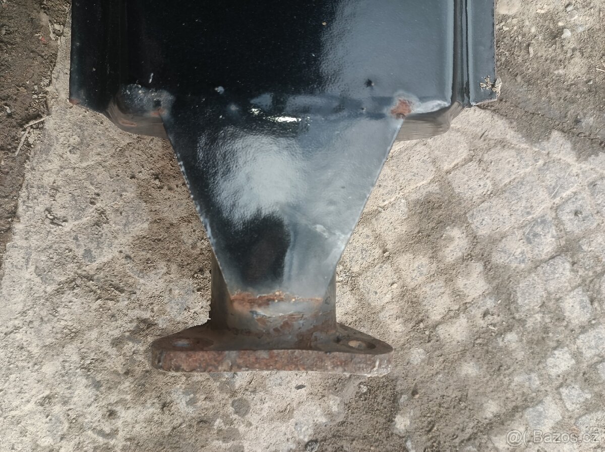 Výfuk Zetor 77xx - 4