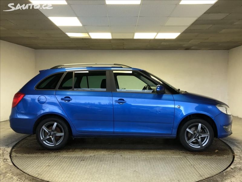 ŠKODA FABIA COMBI 1.2 TSI - 4