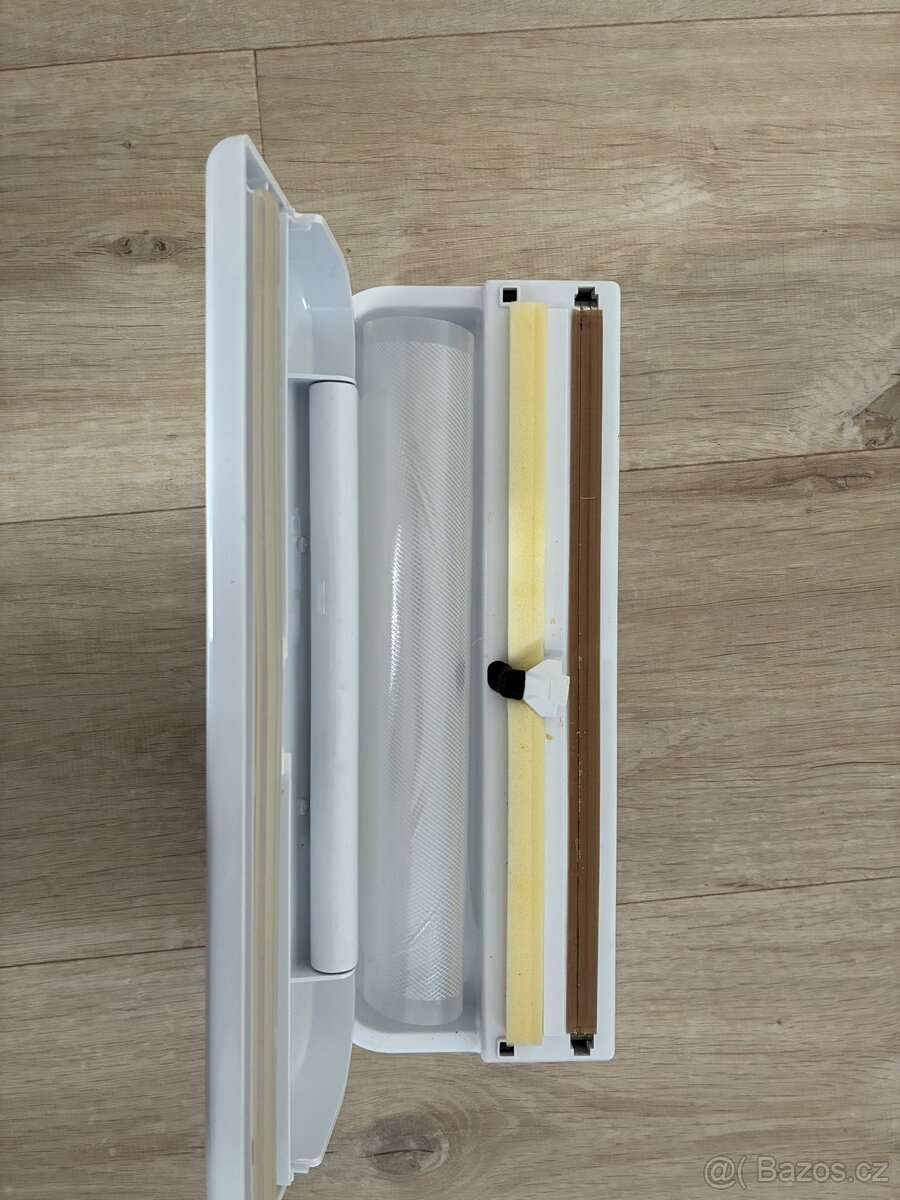 Kuchyňská svářečka fólií ETA - 4