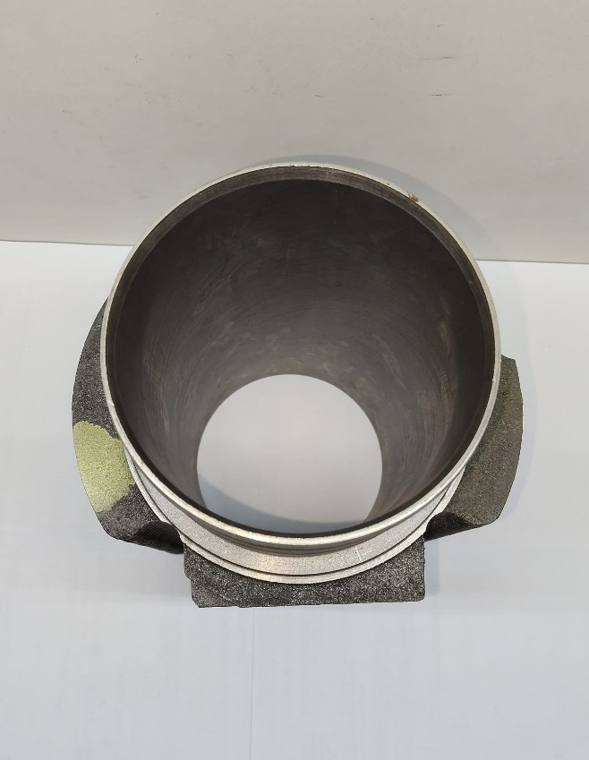 TATRA 815 VÝBĚR OBJÍMKY MOTORU "C" ORIGINÁL - 4