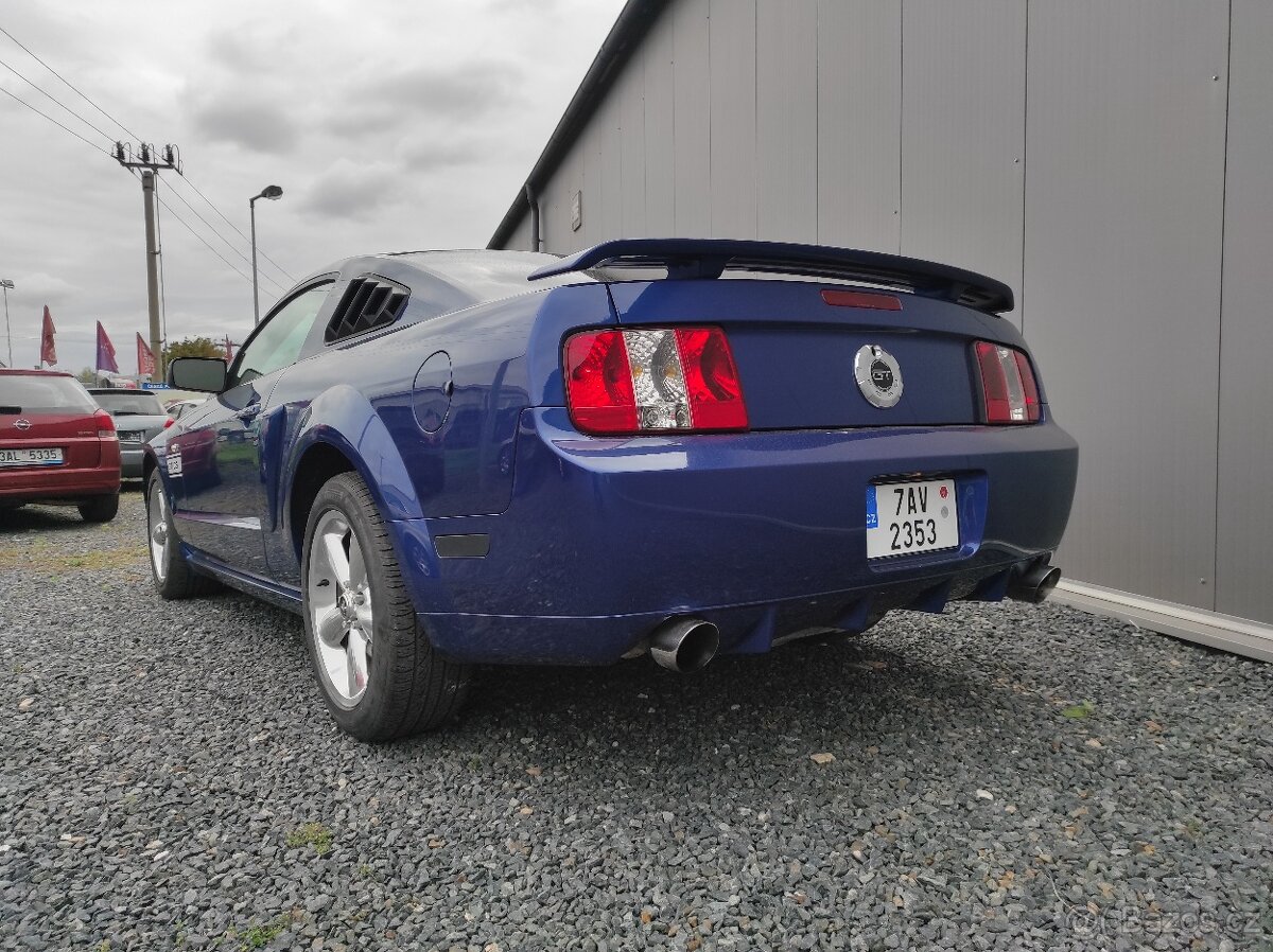 Ford Mustang CALIFORNIA SPECIAL - 4