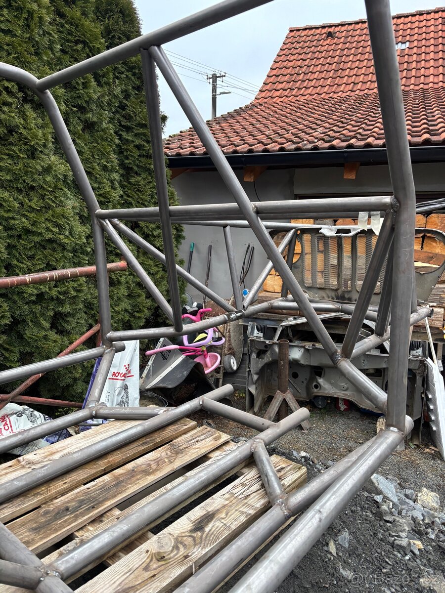 Ochranná klec ( rám ) - 4