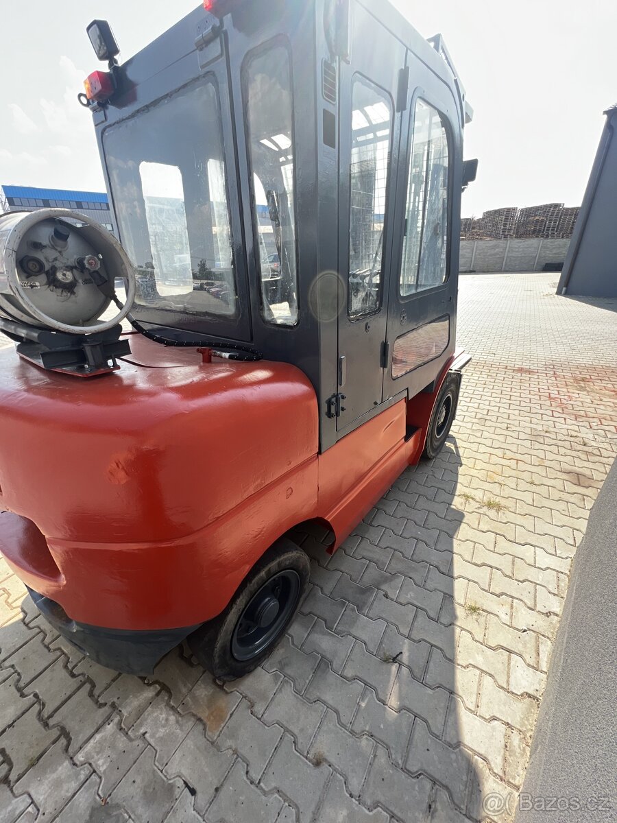 Prodám VZV Heli - 4