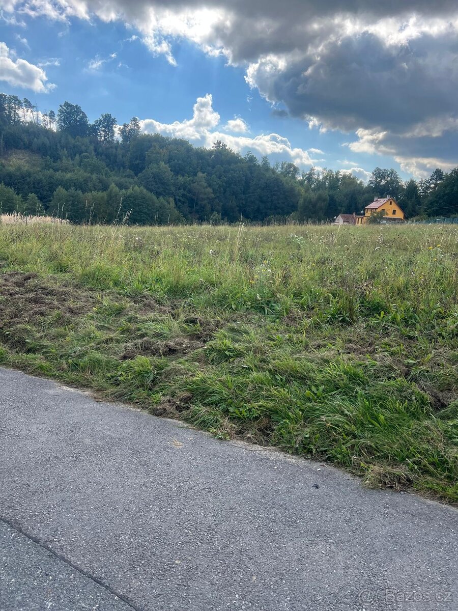 Kunice u Říčan - 10 300 m2 na RD - 4