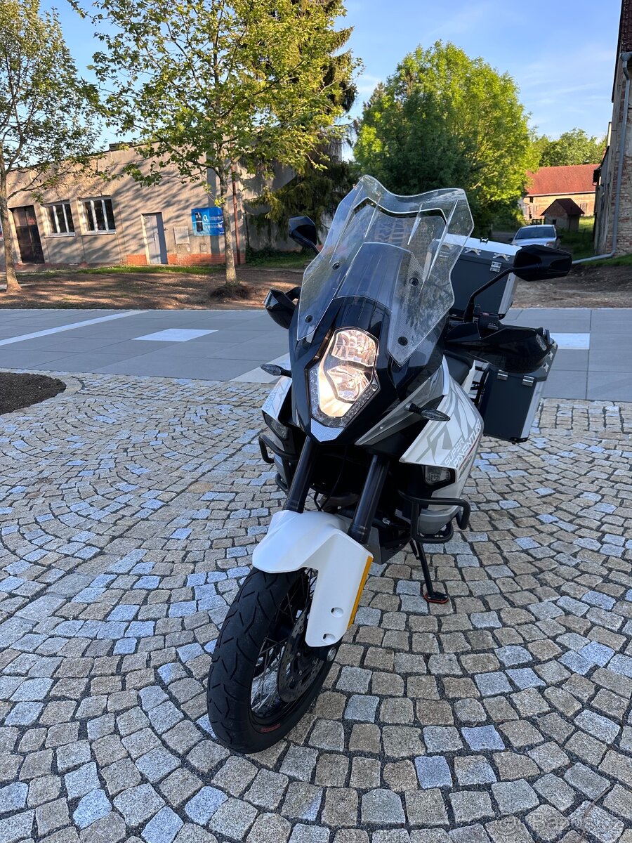 KTM 1290 Super Adventure - 4