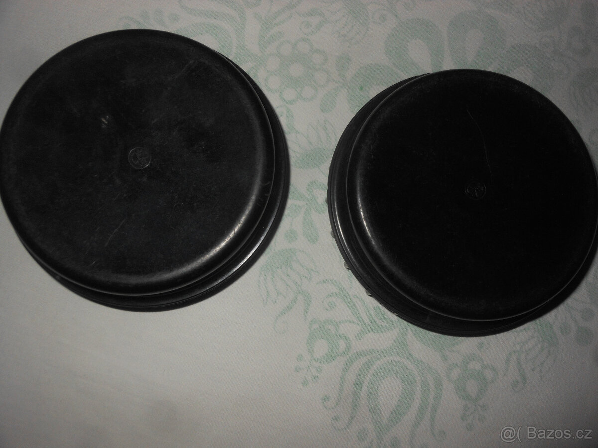 Bakelitové krabičky -staré německé máselnice - 2x - 4