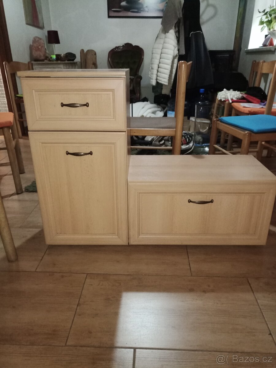 Botník, botniková skříňka - 4