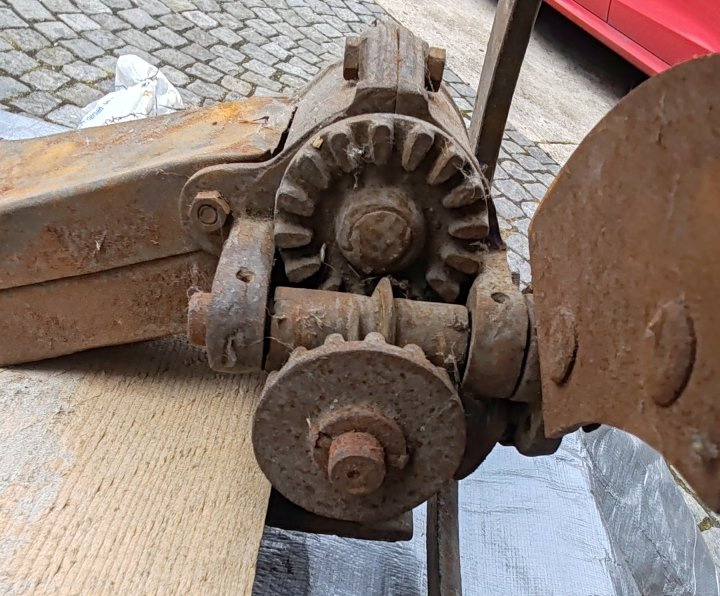 Ruční řezačka píce a kopřiv - 4