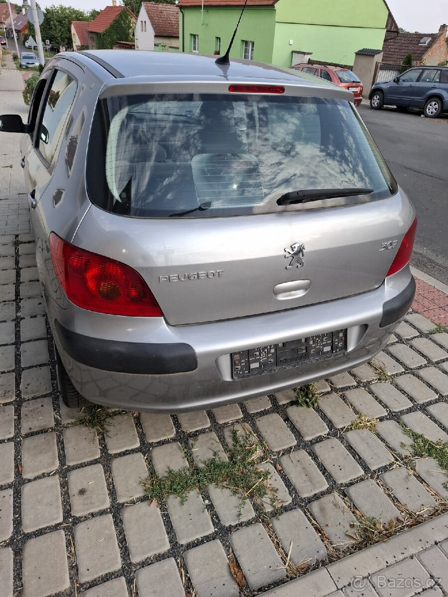 Peugeot 307 - 4