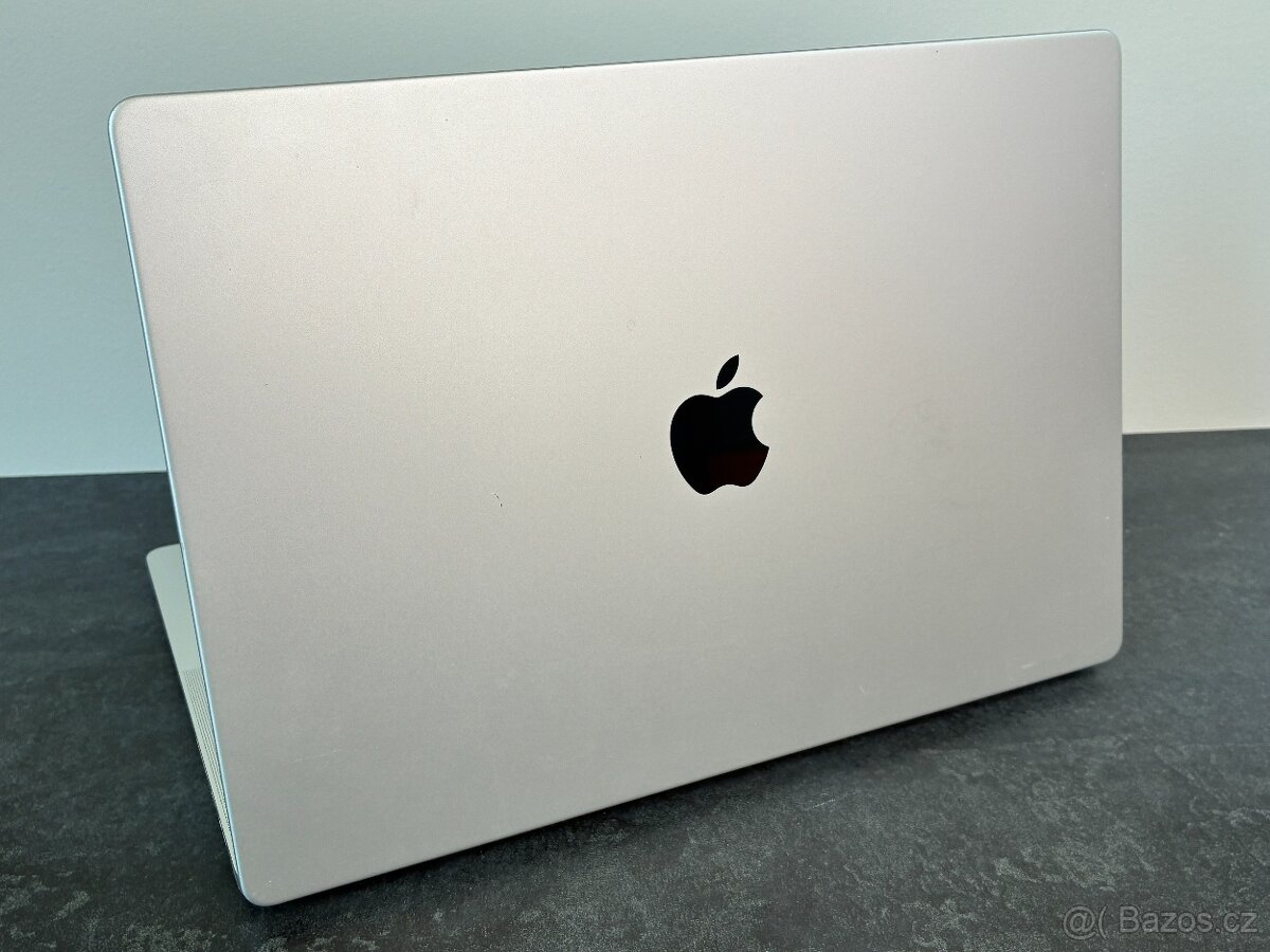 MacBook Pro 16'' 2021 / M1 Max / 64GB / 512GB SSD - DPH - 4