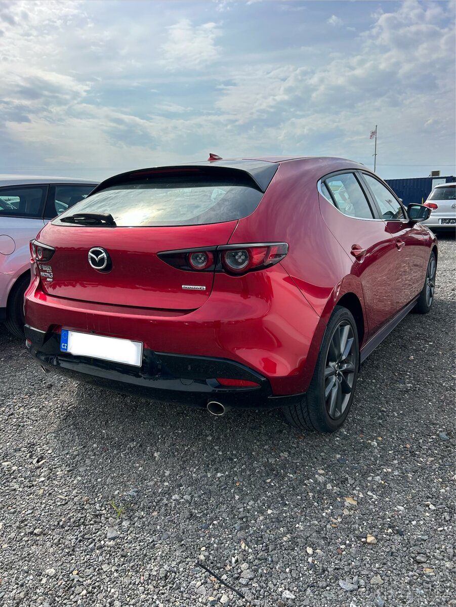 MAZDA 3 2020 - 4
